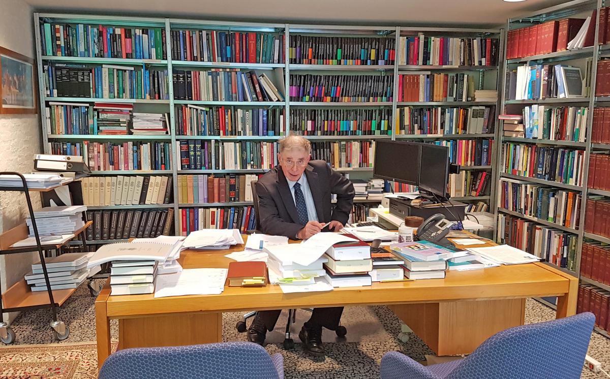 Judge James Crawford at the Hague